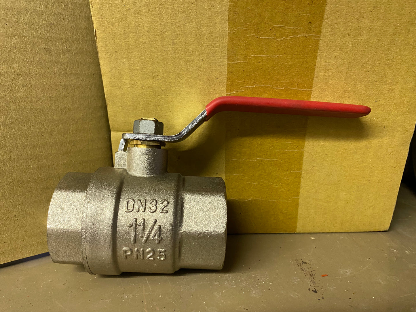 Z Air Pro & Other Makes Brass Ball Lever Valve Red Blue Green Handles