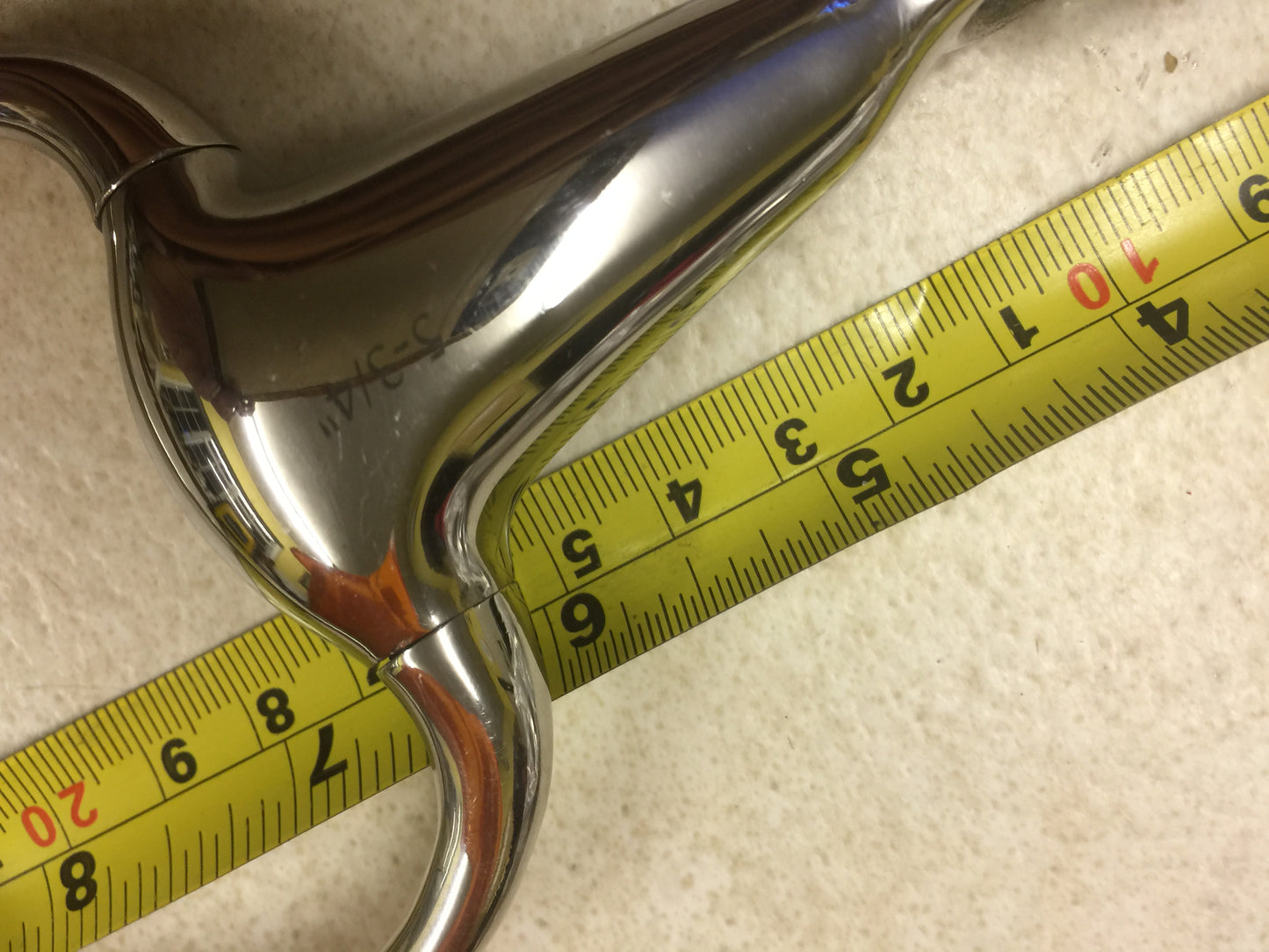 Horse Bit 5 3/4" Eggbut Jointed Hollow Lozenge Link Mark Todd 888073 14.5cm