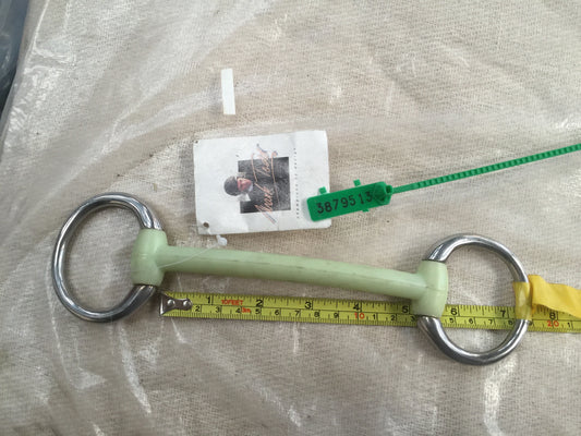Horse Bit 5" Eggbut Plastic Mullen Mark Todd 150257 12.5cm  ex display