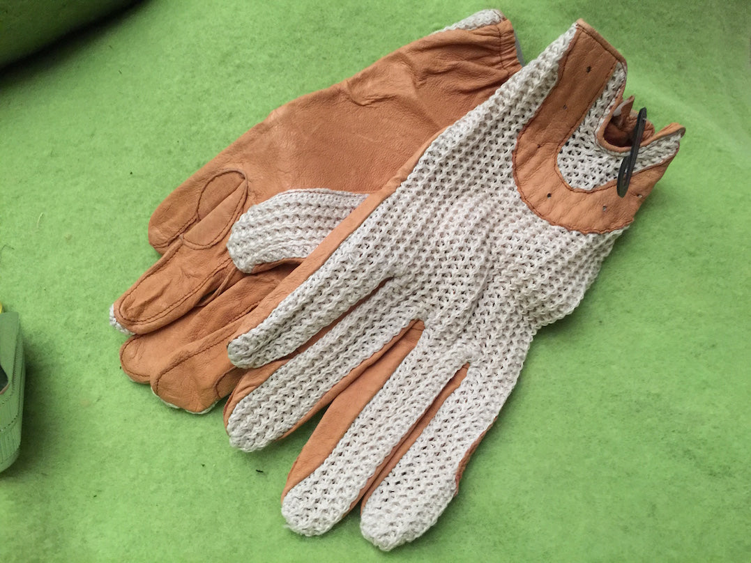 Glove (18 Pairs Bulk Lot) Basix Crochet Back Leather Palm