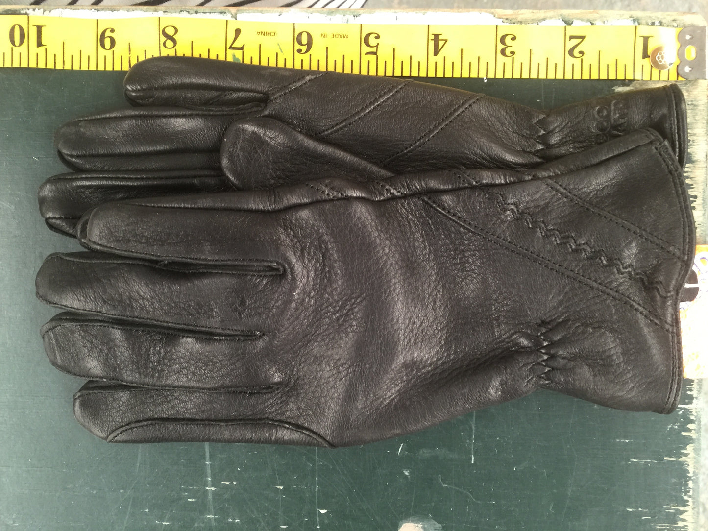 Glove (18 Pairs Clearance Lot) Good Hands Mainly Leather Show Gloves Weatherbeeta