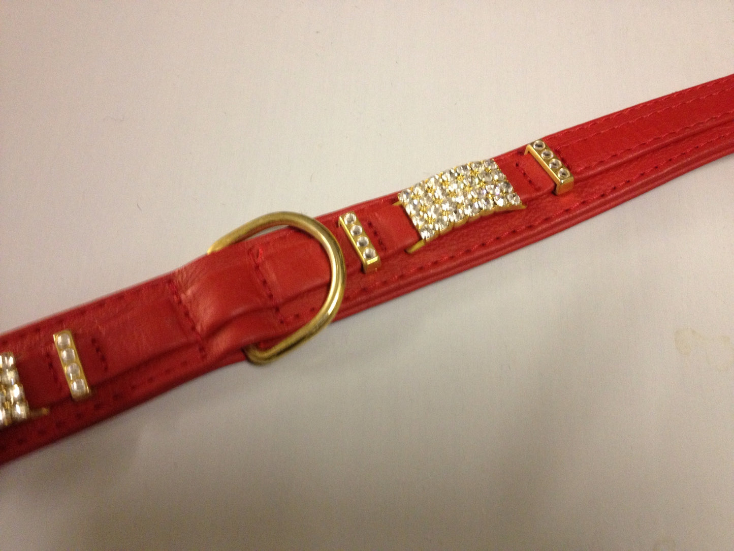 Dog Collar Diamonte Trim on Red Leather 52/20 with replacement stones